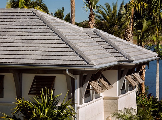 Roof Tiles: Tapered Slate Roof Tiles on a House