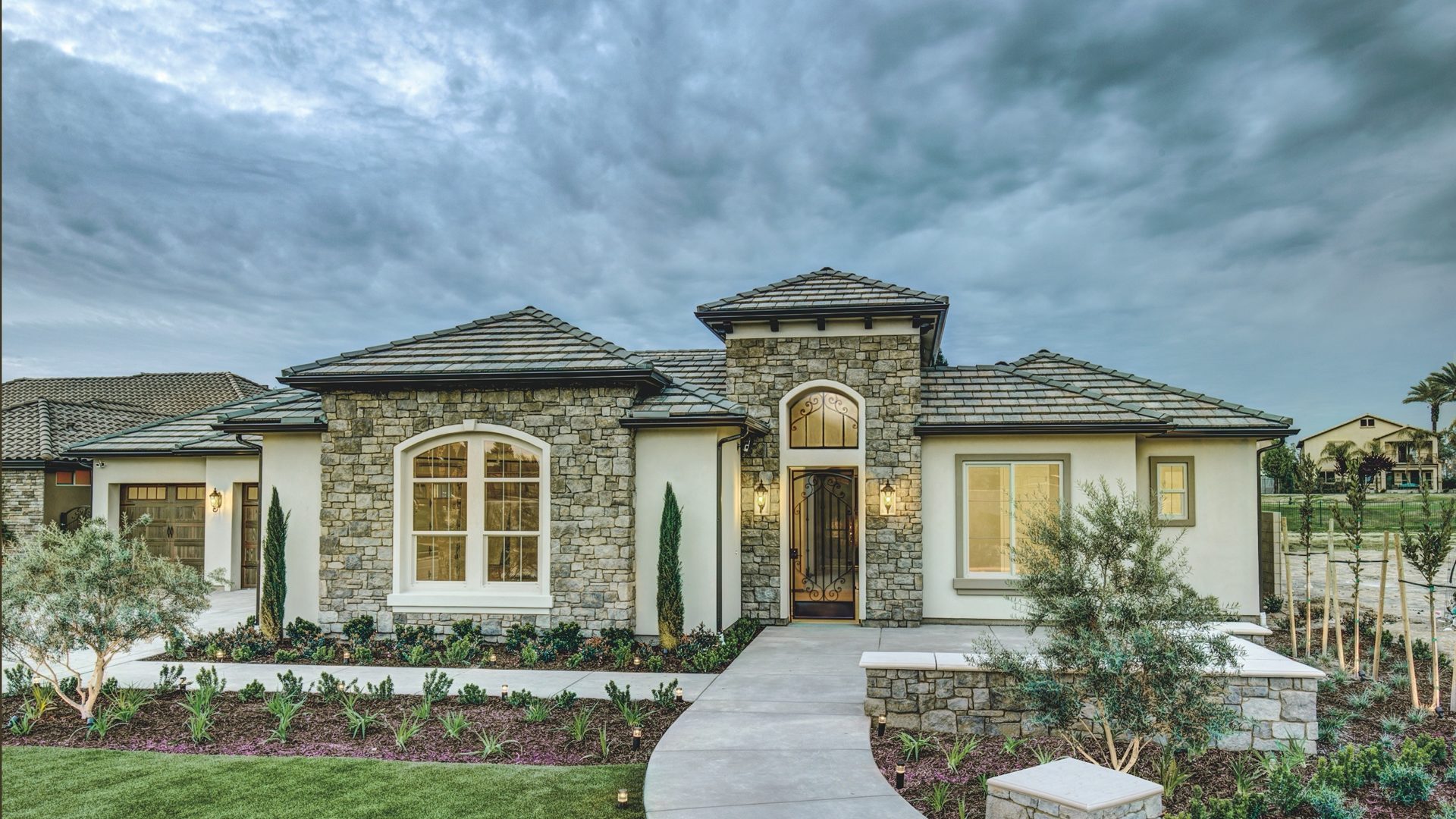 Faq Can Concrete Roof Tiles Sustain High Wind Forces Eagle Roofing
