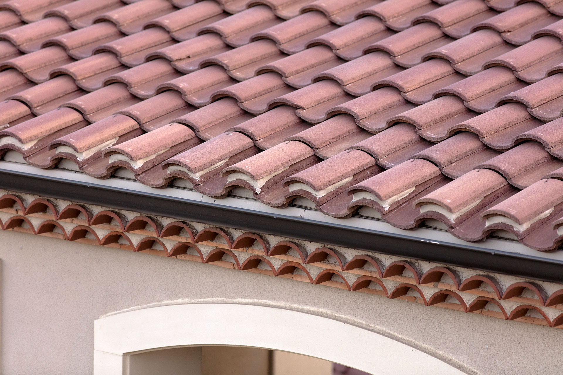 Eave Installations - Eagle Roofing