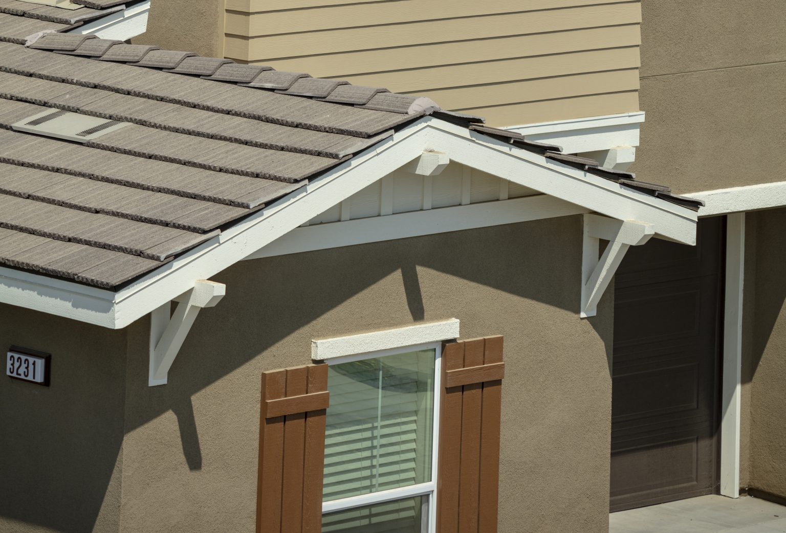 Eagle Design Corner Specialty Installation Options for Flat Concrete